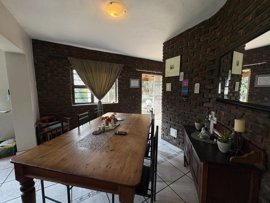 4 Bedroom Property for Sale in Beacon Bay Eastern Cape